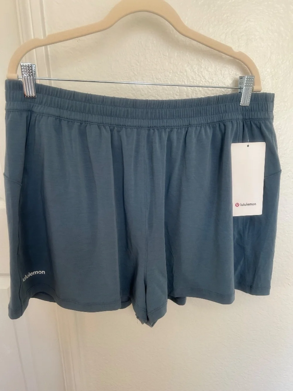 Lululemon Jersey Training SHR short size XL